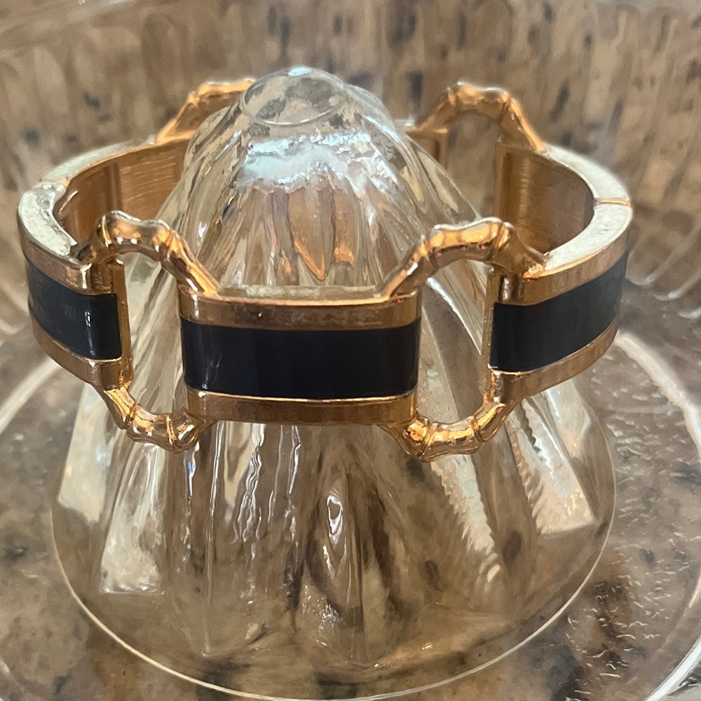 FORNASH Signed Gold Tone and Navy Blue Enamel Bracelet